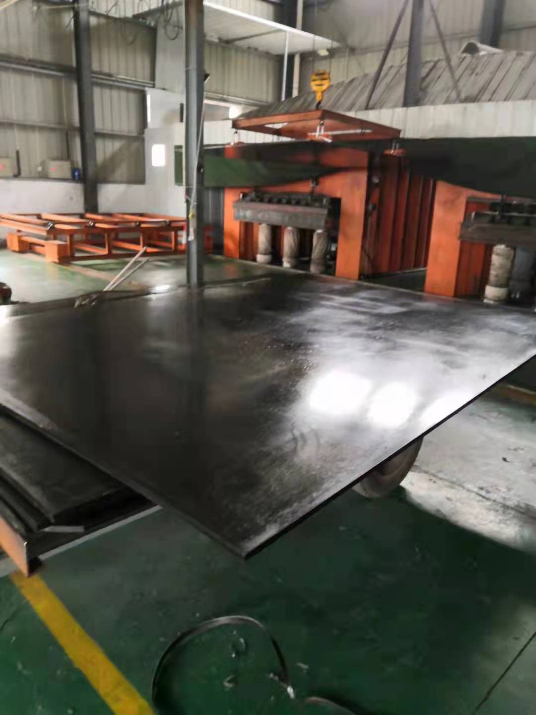 辨別超高分子量聚乙烯模壓板，河南宏固來為大家普及一下！?。。?！